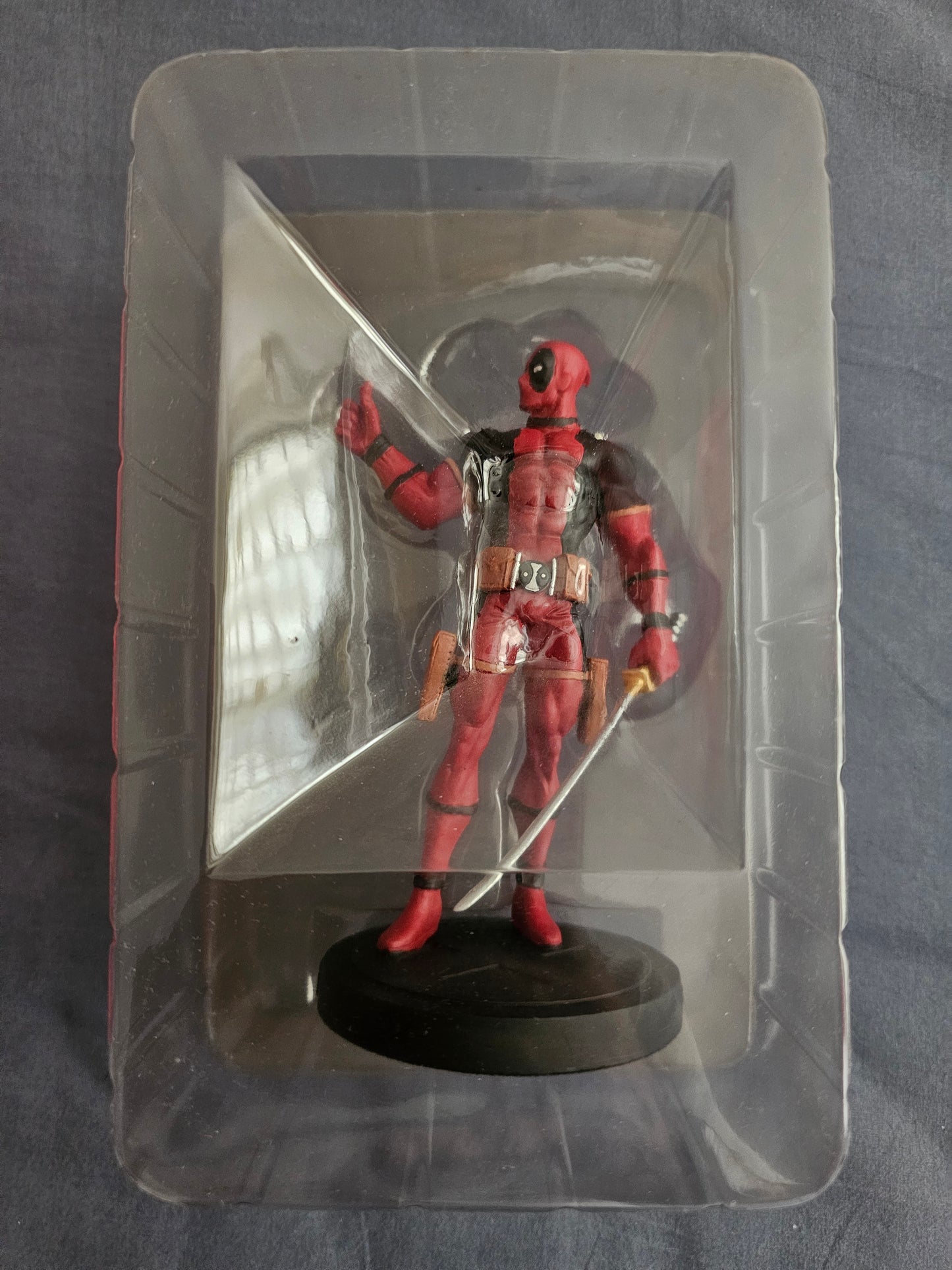 Eaglemoss Deadpool 5" Mini Statue