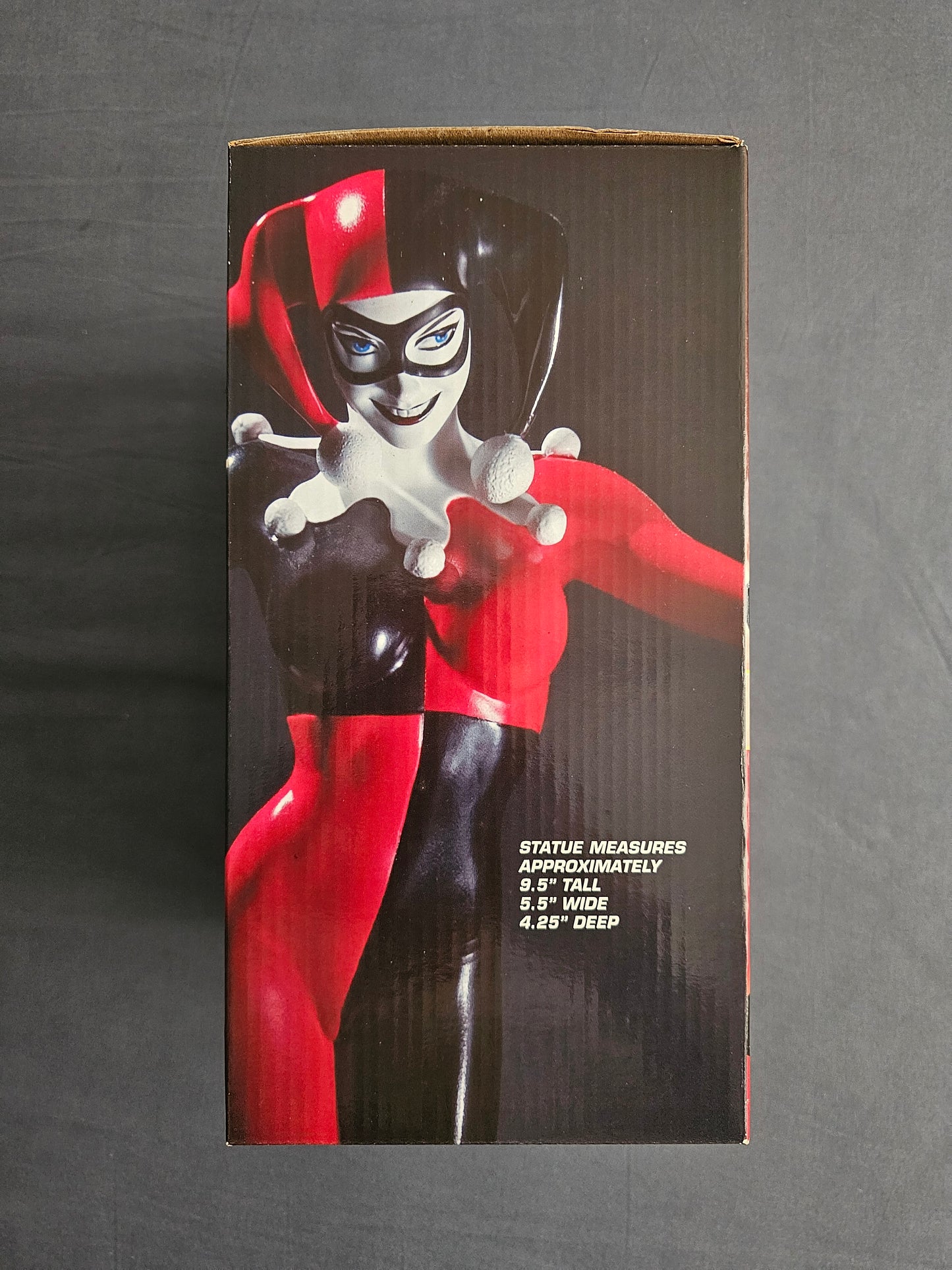 Harley Quinn, Cover Girls of DC Universe Statue