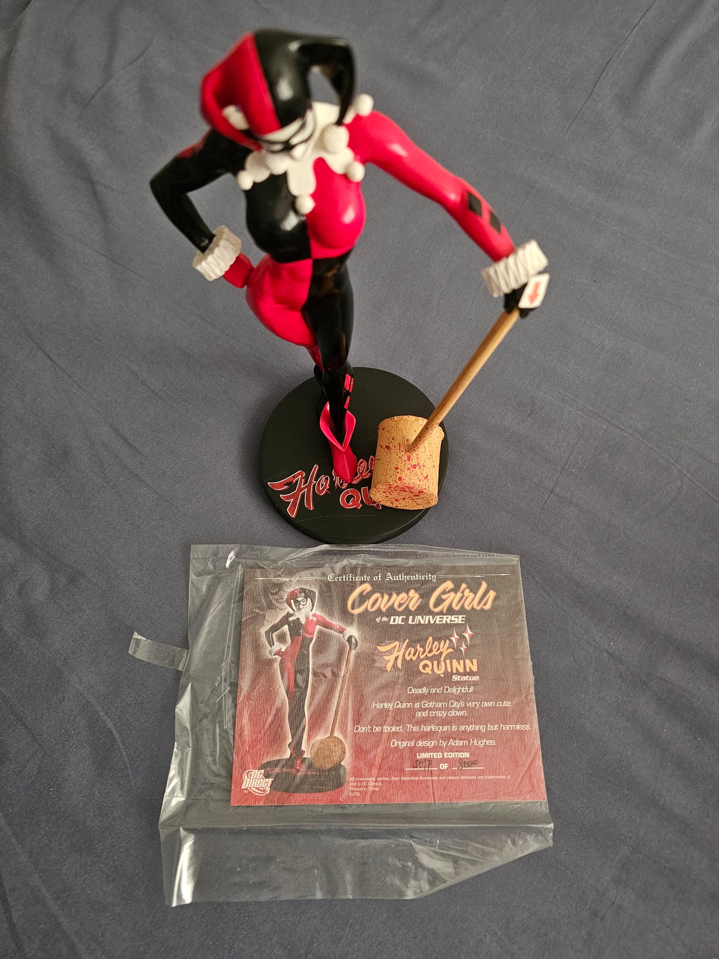 Harley Quinn, Cover Girls of DC Universe Statue