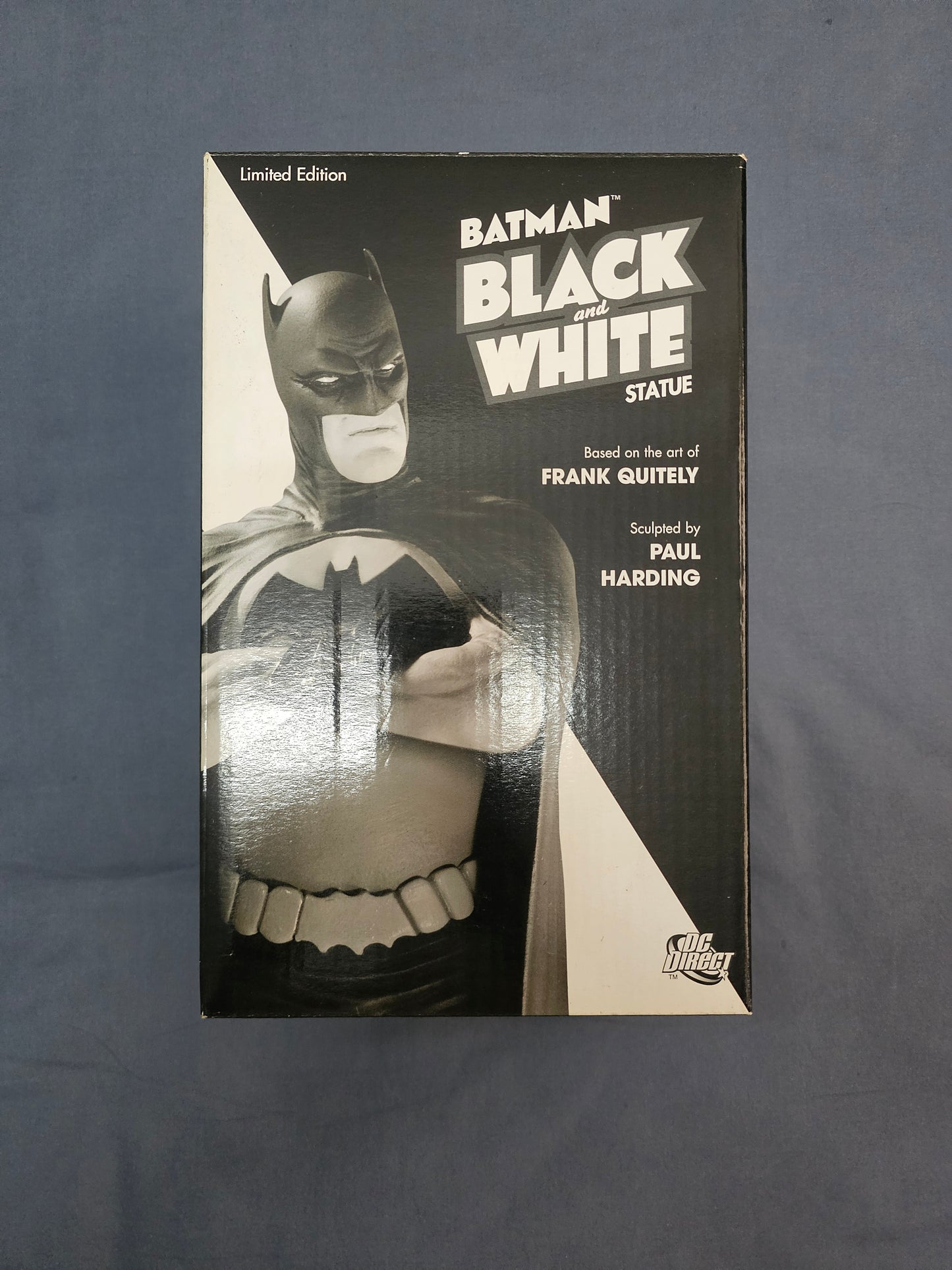 Batman Black & White Joker Statue: Frank Quitely