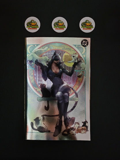 Absolute Catwoman (2026) #1 Ivan Tao Trade / Foil Virgin (Limited to 800 sets)